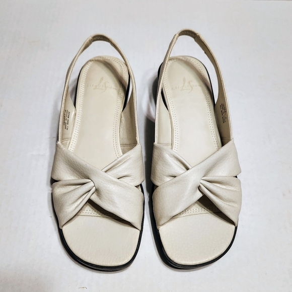 Life Stride Melissa Faux Leather Slingback Sandal Ivory Size 6 - Picture 4 of 10